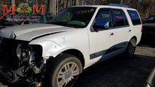Load image into Gallery viewer, Transfer Case Lincoln Navigator 2012 - MM1749801