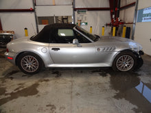 Load image into Gallery viewer, Wheel BMW Z3 323i 328i 325i 320i 1998 98 1999 99 00 01 - 06 16x7 Forked Spokes - NW198346