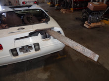 Load image into Gallery viewer, Park Lamp Light Chevrolet Corvette 1996 - NW81398