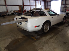 Load image into Gallery viewer, Park Lamp Light Chevrolet Corvette 1996 - NW81398