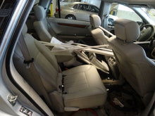 Load image into Gallery viewer, HEADLIGHT LAMP ASSEMBLY R320 R350 R500 R63 06 07 08 09 10 Left - NW103426