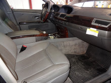 Load image into Gallery viewer, FOG LIGHT BMW 745I 760I 2002 02 2003 03 04 05 Right - NW82434