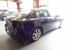 Load image into Gallery viewer, TRANSFER CASE FX G35 EX35 M35 03 04 05 06 - 10 - NW457997