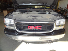 Load image into Gallery viewer, PARKLAMP Sierra 1500 3500 2500 Yukon 1999 99 00 01 02 03 04 05 06 07 Left - NW81548