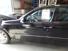 Load image into Gallery viewer, FOG LAMP LIGHT C230 C250 C300 C350 C63 CLK350 06-12 Bumper Mounted Left - NW83065