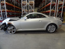 Load image into Gallery viewer, Park Lamp Light LEXUS SC430 2002 - NW82895