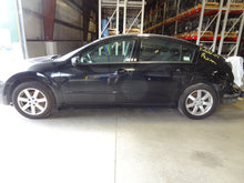 Load image into Gallery viewer, Parklamp Nissan Maxima 2004 04 2005 05 2006 06 Left - NW82615