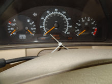 Load image into Gallery viewer, GRILL Mercedes E300D E320 E55 1996 96 1997 97 98 99 - NW98536
