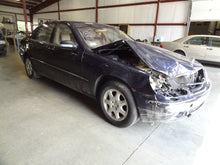 Load image into Gallery viewer, FRONT DOOR GLASS S430 S500 S600 S55 2000 00 01 02 03 04 05 06 Left - NW75669