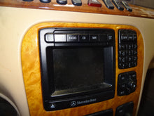 Load image into Gallery viewer, FRONT DOOR GLASS S430 S500 S600 S55 2000 00 01 02 03 04 05 06 Left - NW75669