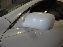 Load image into Gallery viewer, TRANSFER CASE CONTROL MODULE COMPUTER Lexus GS300 2006 06 - NW33765