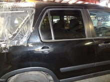Load image into Gallery viewer, Radio Honda CRV 2002 02 2003 03 2004 04 Am Fm 6 CD Cassette - NW137665
