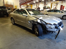Load image into Gallery viewer, SPEEDOMETER CLUSTER CLK320 CLK350 CLK500 CLK55 05 06 - NW161449