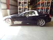 Load image into Gallery viewer, Mass Air Flow Sensor Meter Maf Cadillac XLR 2004 - NW4443