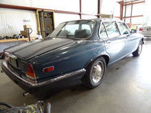Load image into Gallery viewer, Park Lamp Light Jaguar XJ6 1985 - NW82825