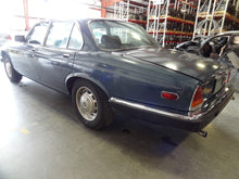 Load image into Gallery viewer, Park Lamp Light Jaguar XJ6 1985 - NW82824