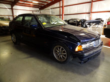 Load image into Gallery viewer, PARKLAMP BMW 318i 325i 328i M3 1992 92 93 94 - 99 Left - NW81976