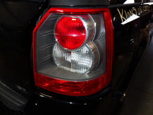 Load image into Gallery viewer, SIDE MARKER LAMP LIGHT LR2 LR3 Range Rover Sport 05-08 Fender Mounted - NW83385