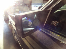 Load image into Gallery viewer, PARKLAMP Mercedes 300D 380SE 500SEL 81 82 83 - 91 Left - NW83270