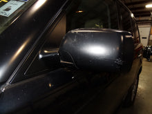 Load image into Gallery viewer, FOG LAMP LIGHT Range Rover 03 04 05 Bumper Mounted Right - NW83398