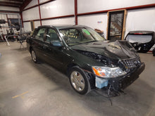 Load image into Gallery viewer, HEADLIGHT LAMP ASSEMBLY Toyota Avalon 00 01 02 03 04 Right - NW103621
