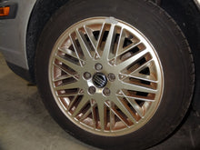 Load image into Gallery viewer, RADIATOR FAN ASSEMBLY Volvo S80 1999 99 2000 00 2001 01 - NW64732