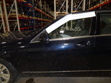 Load image into Gallery viewer, SIDE MARKER LAMP LIGHT C230 C250 C300 C350 07-14 Bumper Mounted Right - NW83033