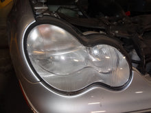 Load image into Gallery viewer, Radio Mercedes CLK320 C240 C320 C32 2001 01 2002 02 2003 03 2004 04 2005 05 - NW138412