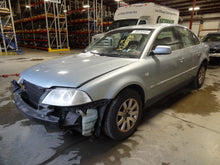 Load image into Gallery viewer, WHEEL Passat 01 02 03 04 05 15x7 Alloy 9 Spoke - NW201650
