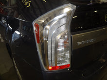 Load image into Gallery viewer, Inverter Toyota Prius 2012 - NW50394