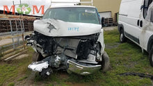 Load image into Gallery viewer, AC Compressor SAVANA 2500 VAN 2018 - MM2107665