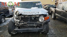 Load image into Gallery viewer, AUTOMATIC TRANSMISSION FJ Cruiser 2007 07 2008 08 2009 09 4X4 - MM2281346