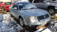 Load image into Gallery viewer, AC COMPRESSOR Audi A4 A8 S8 Passat 1996 96 97 98 - 05 - MM2290443