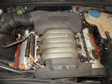 Load image into Gallery viewer, RADIO AUDI A4 2006 06 2007 07 2008 08 AM FM SYMPHONY - NW135961