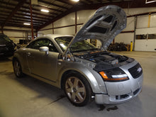 Load image into Gallery viewer, HEADLIGHT LAMP ASSEMBLY Audi TT 00 01 02 03 04 Right - NW219244