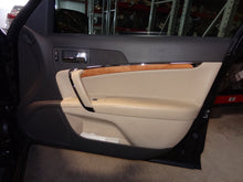 Load image into Gallery viewer, Radio Lincoln MKZ 2012 - NW135257