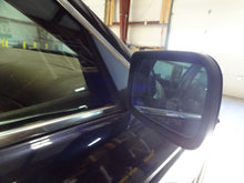 Load image into Gallery viewer, SIDE MARKER LAMP LIGHT 525i 528i 530i 540i M5 99 00 01 02 03 - NW82178