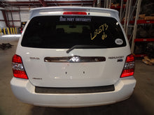 Load image into Gallery viewer, RADIO AMPLIFIER Toyota Highlander 2006 06 2007 07 - NW140009