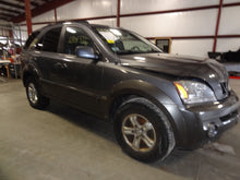 Load image into Gallery viewer, FOG LIGHT Sorento 2003 03 2004 04 2005 05 2006 06 Right - NW82857