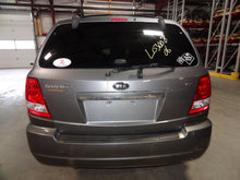 Load image into Gallery viewer, FOG LIGHT Sorento 2003 03 2004 04 2005 05 2006 06 Right - NW82857