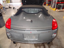 Load image into Gallery viewer, TURN SIGNAL LIGHT LAMP Grand Prix Solstice 04-10 Bumper Mounted Right - NW81734