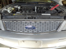 Load image into Gallery viewer, Radio FIVE HUNDRED 2006 - NW134953
