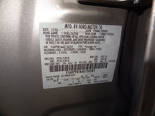 Load image into Gallery viewer, Radio FIVE HUNDRED 2006 - NW134953