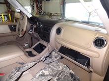 Load image into Gallery viewer, TRANSFER CASE Ford Expedition 2006 06 - NW176478