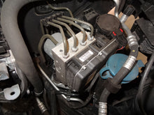 Load image into Gallery viewer, ECU ECM COMPUTER C250 C300 C350 C63 E300 E350 E400 E550 E63 12-13 - NW61237