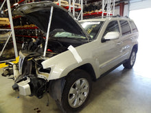 Load image into Gallery viewer, BODY CONTROL MODULE BCM COMPUTER Commander Grand Cherokee 09-10 - NW27328