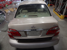 Load image into Gallery viewer, PARKLAMP Infiniti I30 I35 00 01 02 03 04 Right - NW82555
