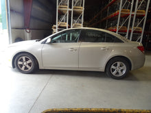 Load image into Gallery viewer, SPEEDOMETER CLUSTER Chevrolet Cruze 2013 13 2014 14 - NW158630