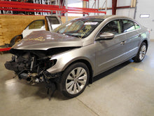 Load image into Gallery viewer, ABS PUMP CC 2009 09 2010 10 - NW2693