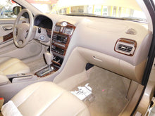 Load image into Gallery viewer, PARKLAMP Infiniti I35 I30 2000 00 01 02 03 04 Left - NW82557